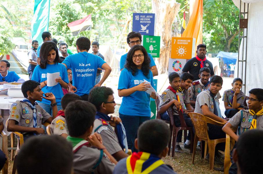 UN-Volunteers-in-Sri-Lanka_2016